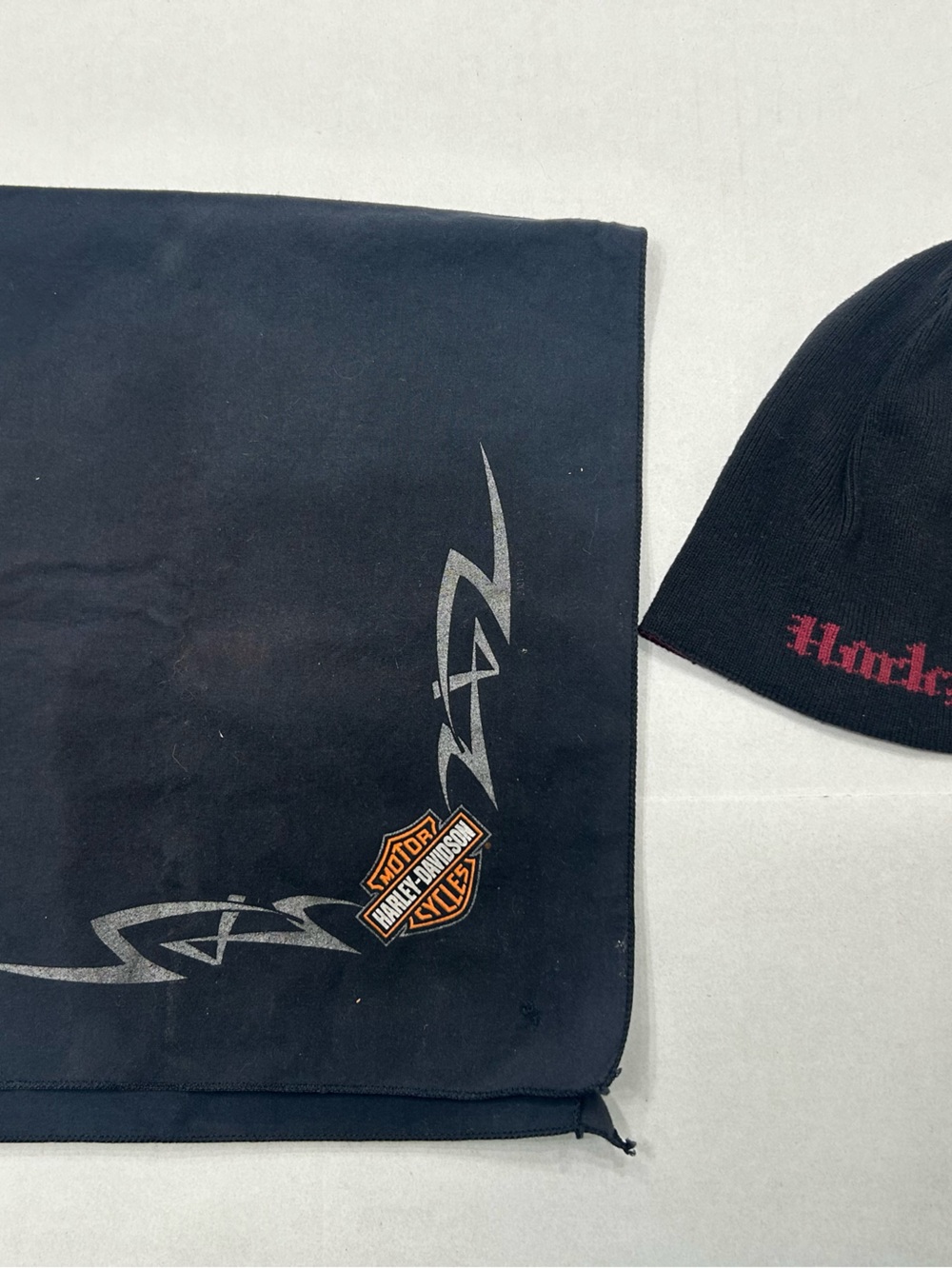 Harley-Davidson Black Beanie with Red Band and Harley Bandanna